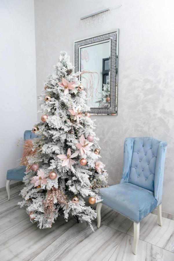 Sunny Hill Garden Bed & Breakfast Stara Pazova Exterior foto